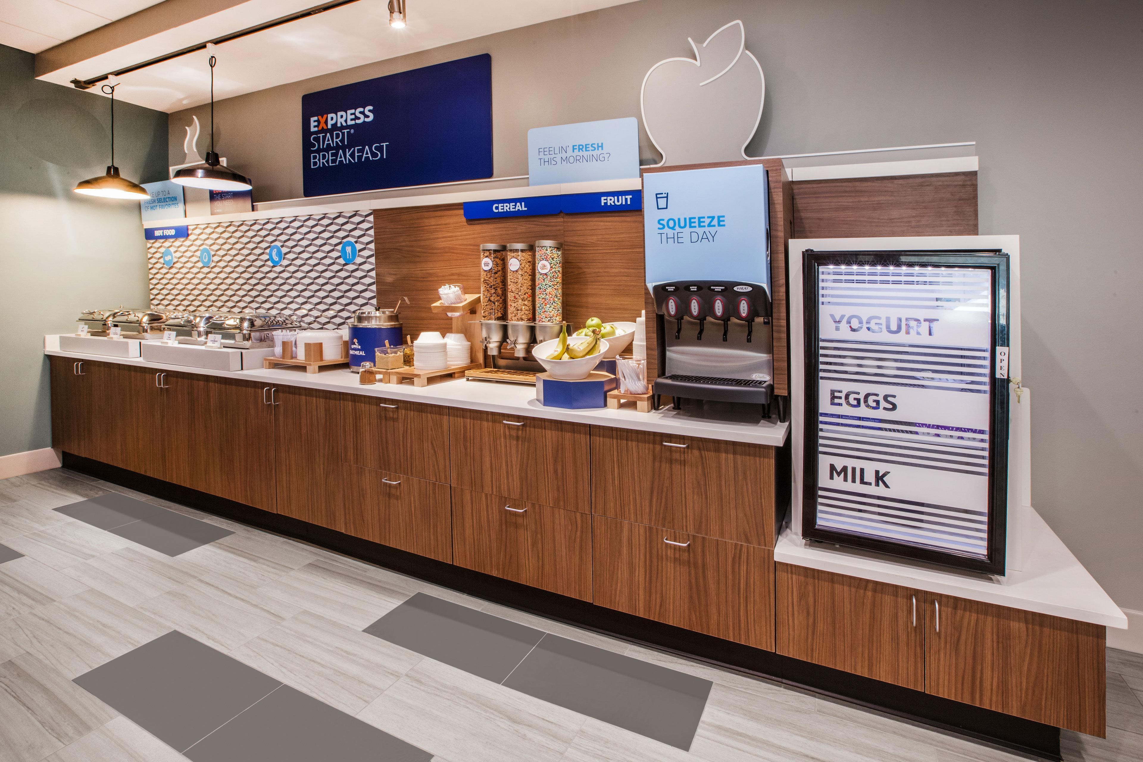 Holiday Inn Express & Suites Merced - Yosemite Natl Pk Area By Ihg Exteriör bild