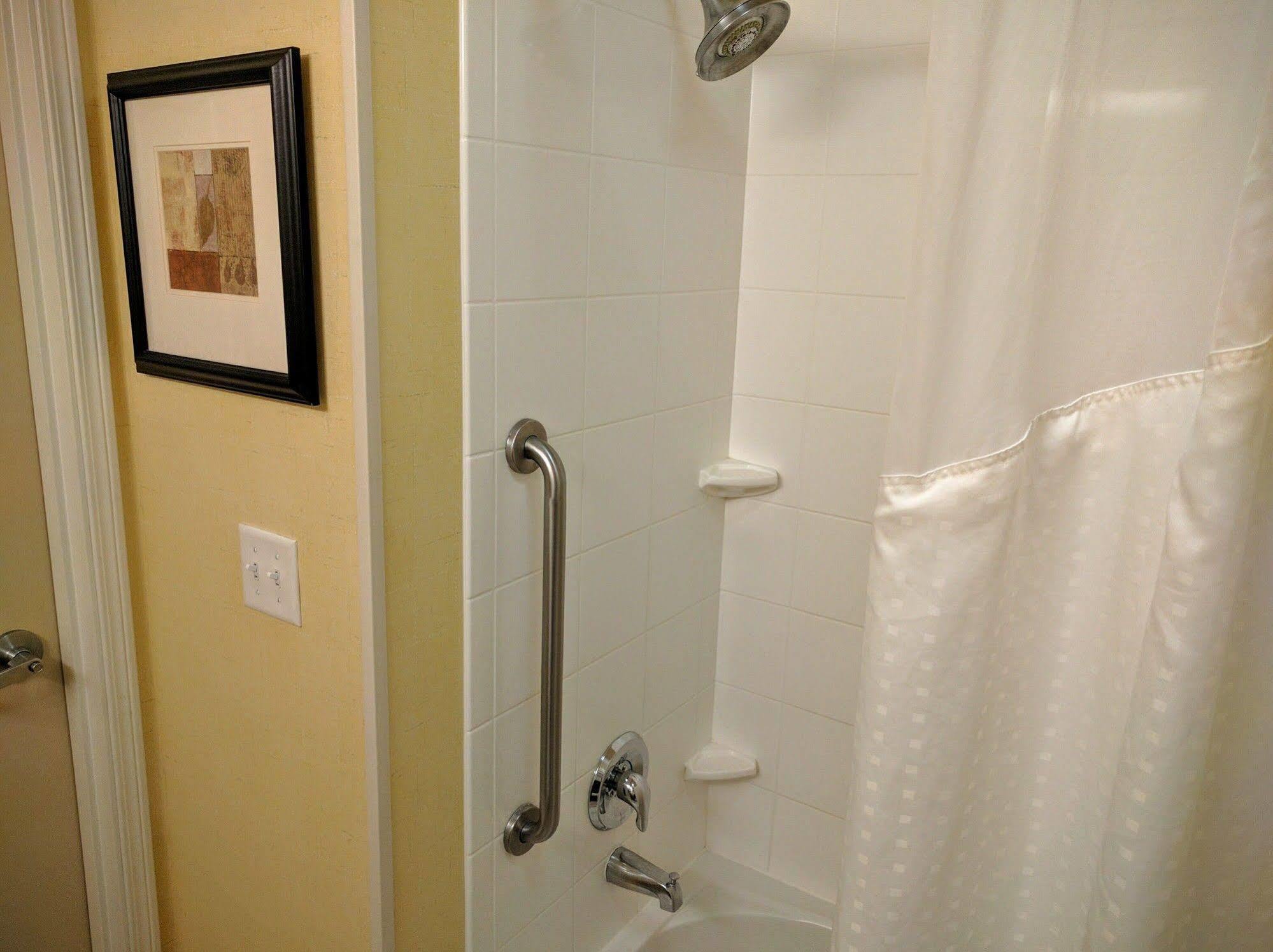 Holiday Inn Express & Suites Merced - Yosemite Natl Pk Area By Ihg Exteriör bild